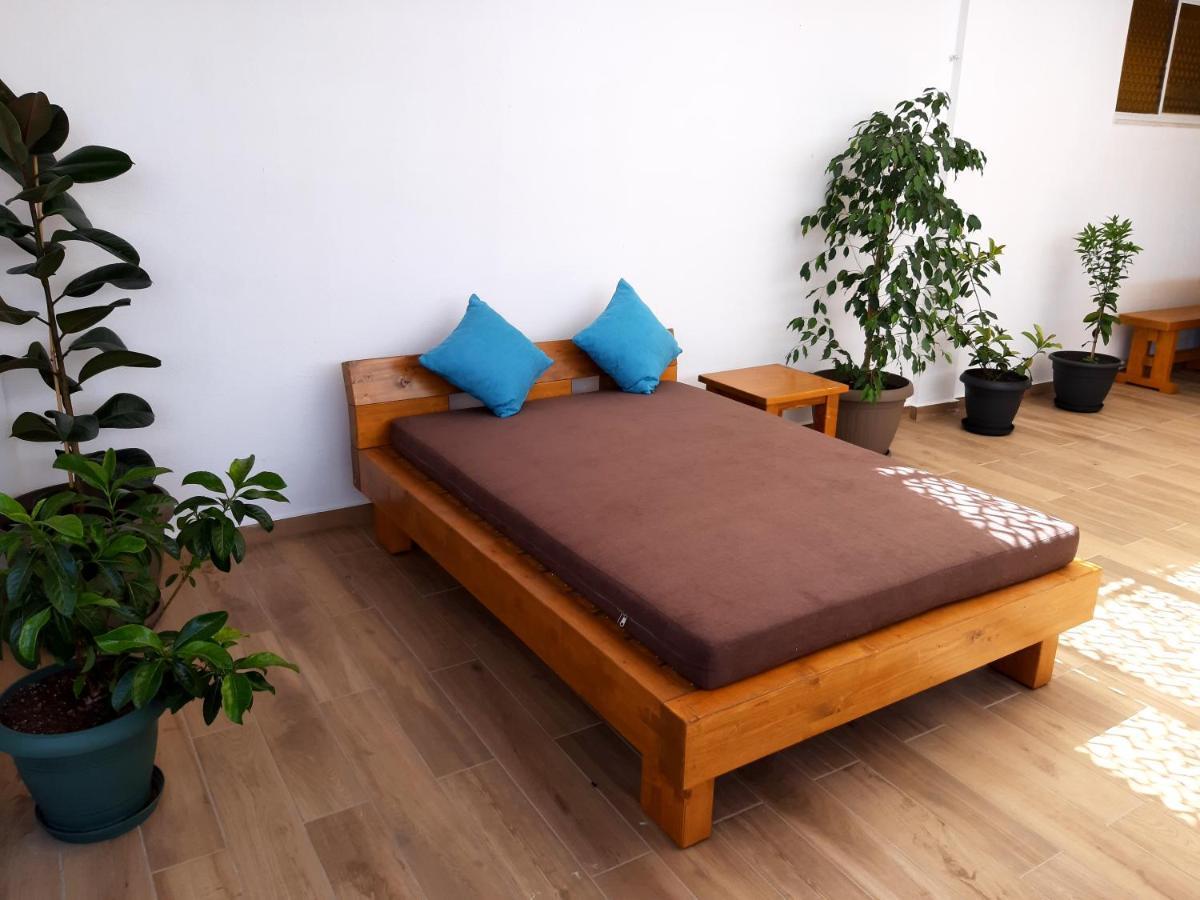 Central Apartment Near The Beach With Huge Private Terrace Loutraki  Ngoại thất bức ảnh